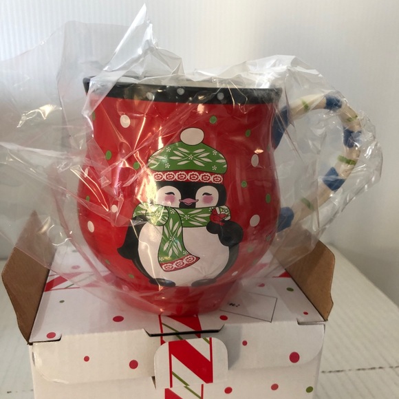 Christmas Penguin Temptations Red Mug Cup NIB - Picture 4 of 12